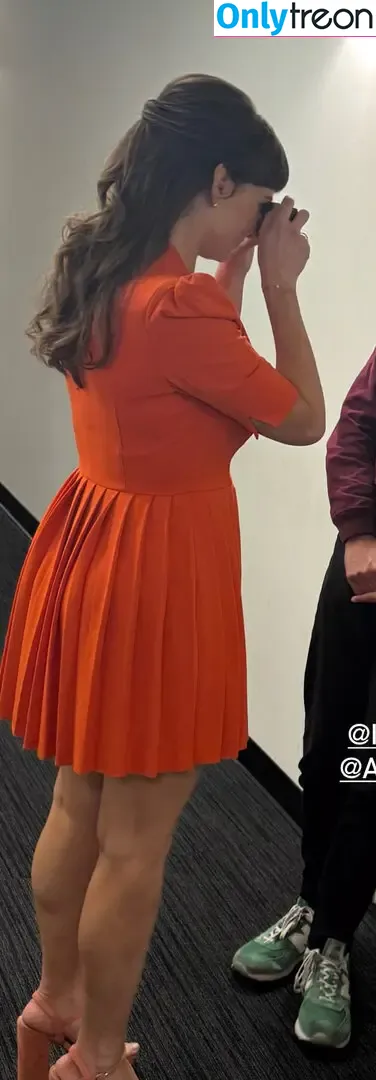 Milana Vayntrub nude photo #0793 (AT&T Girl / mintmilana)