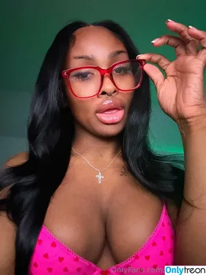 milandior3 / parisvalentinee nude photo #0179