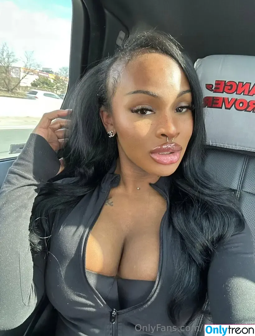 milandior3 nude photo #0201 (parisvalentinee)