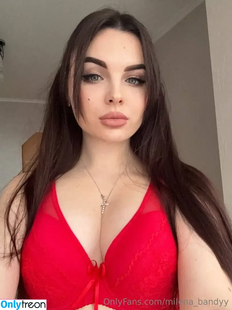 milena_bandyy nude photo #0010 (milenabannehr)