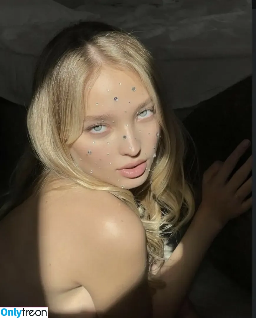 Milena Ioanna голая photo #0004 (imilenaioanna)