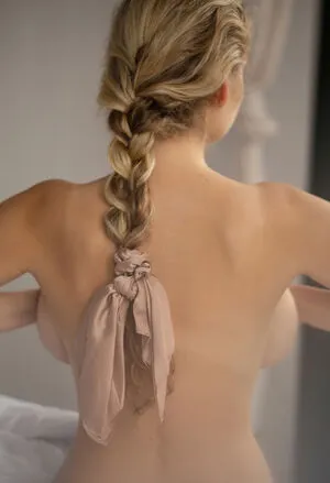 Milena Milyaeva / lyubovvomne / via.delapaz фото голая #0151