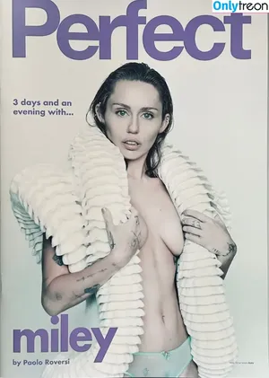 Miley Cyrus / MileyCyrus nude photo #5680