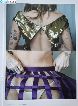 Miley Cyrus / MileyCyrus nude photo #5756