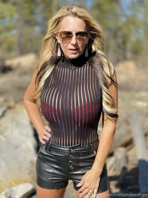 milfainsleedfree / lovekiananicole фото голая #0006