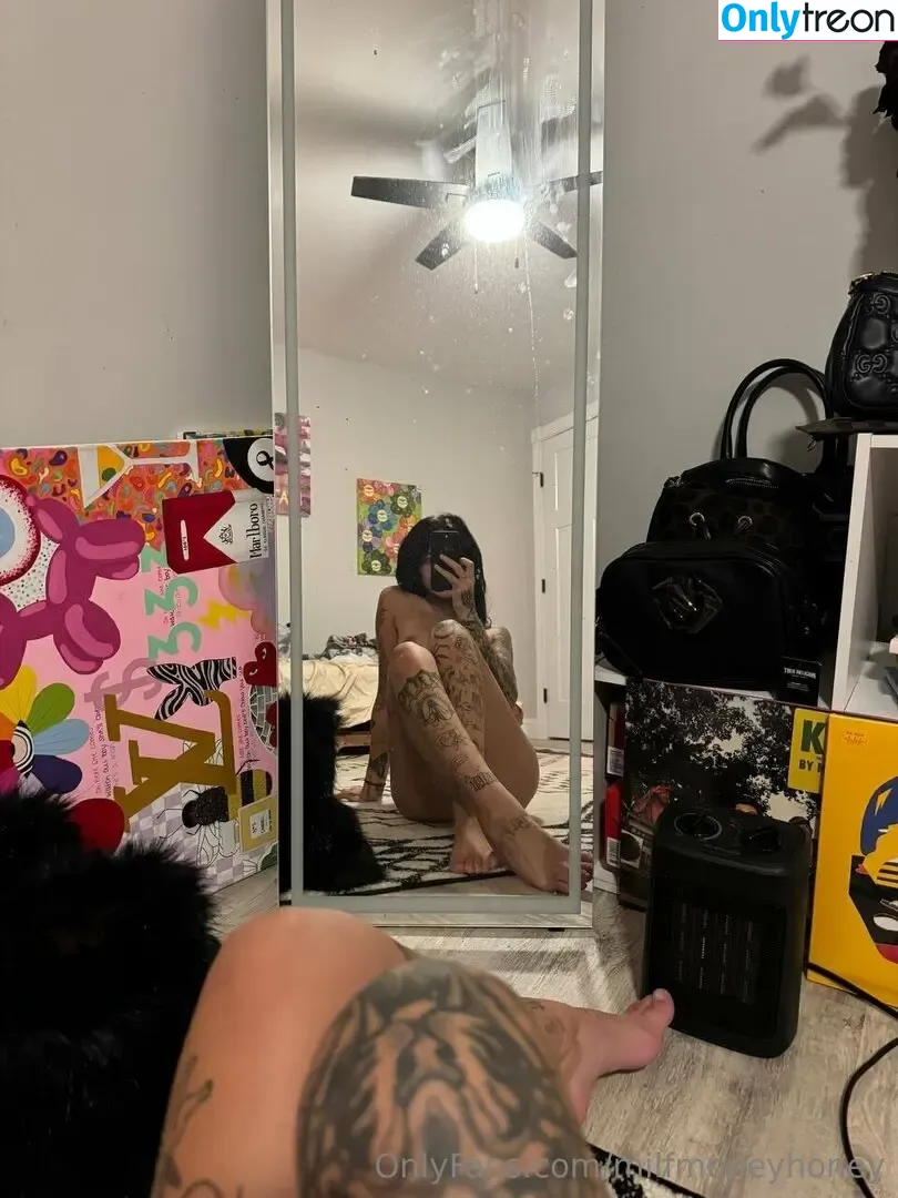milfmoneyhoney nude photo #0117 (milfmoneyhoneyy / rhy_honeymoney)