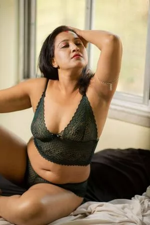 Mili Debnath Nude / milidebnath9 nude photo #0006