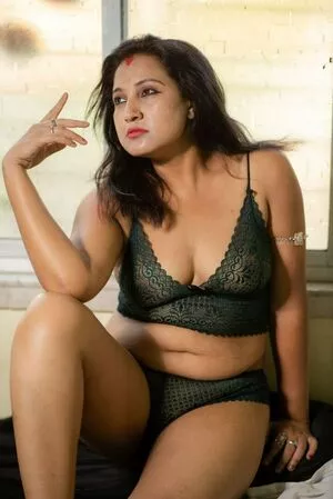 Mili Debnath Nude / milidebnath9 nude photo #0009