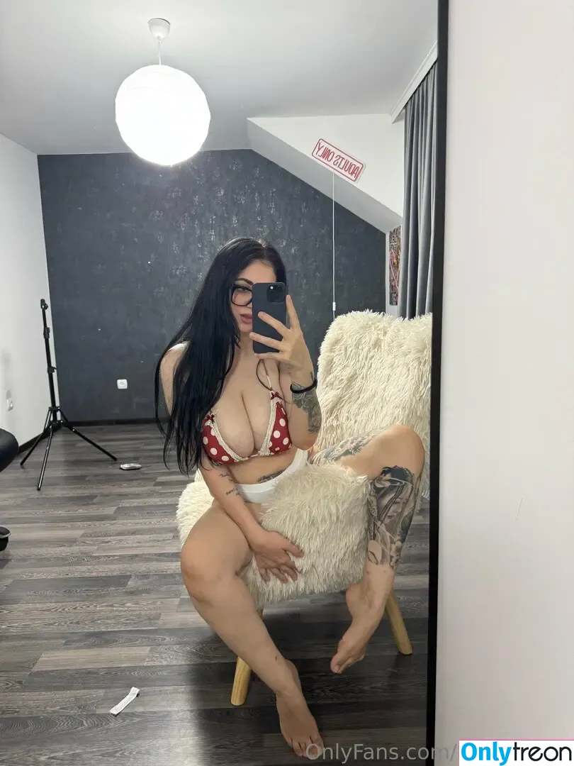 MilkyNattii nude photo #0104 (AnittaHardener / milkynathi_)