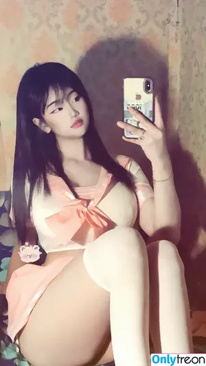 Milkyyohmilca nude photo #0004