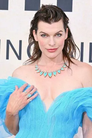 Milla Jovovich / millajovovich фото голая #0063