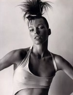 Milla Jovovich / MillaJovovich nude photo #0400