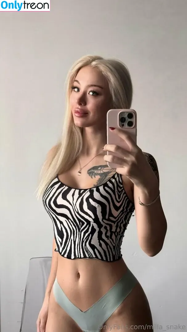 milla_snake nude photo #0003 (milla_snake)