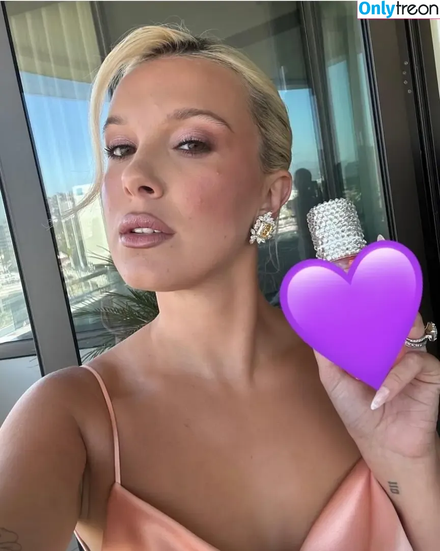Millie Bobby Brown nude photo #4088 (milliebobbybrown)
