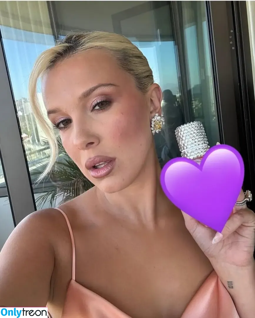 Millie Bobby Brown nude photo #4089 (milliebobbybrown)