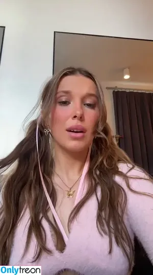 Millie Bobby Brown / milliebobbybrown фото голая #5021