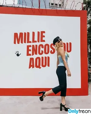 Millie Bobby Brown / milliebobbybrown фото голая #5046