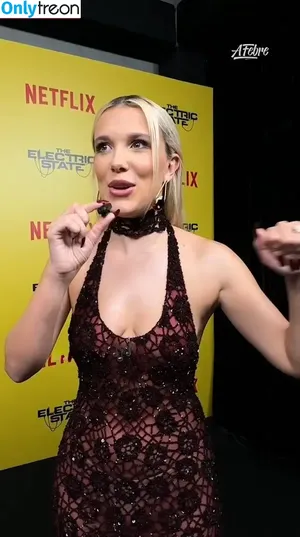 Millie Bobby Brown / milliebobbybrown фото голая #5081