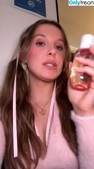 Millie Bobby Brown / milliebobbybrown nude photo #5278