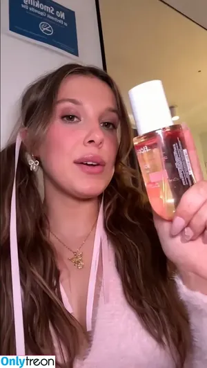 Millie Bobby Brown / milliebobbybrown nude photo #5280
