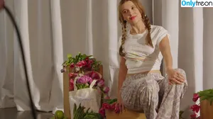 Millie Bobby Brown / milliebobbybrown nude photo #5350