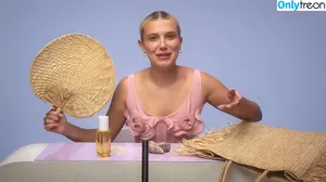 Millie Bobby Brown / milliebobbybrown nude photo #5477