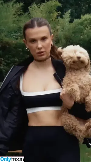 Millie Bobby Brown / milliebobbybrown nude photo #5583