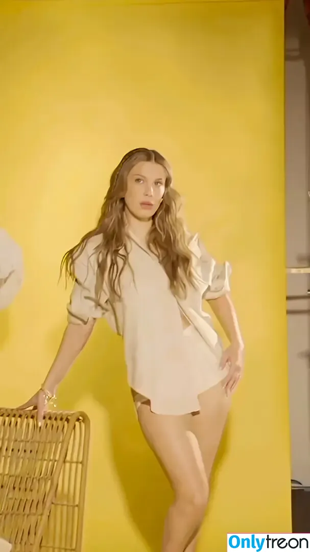 Millie Bobby Brown nude photo #5358 (milliebobbybrown)