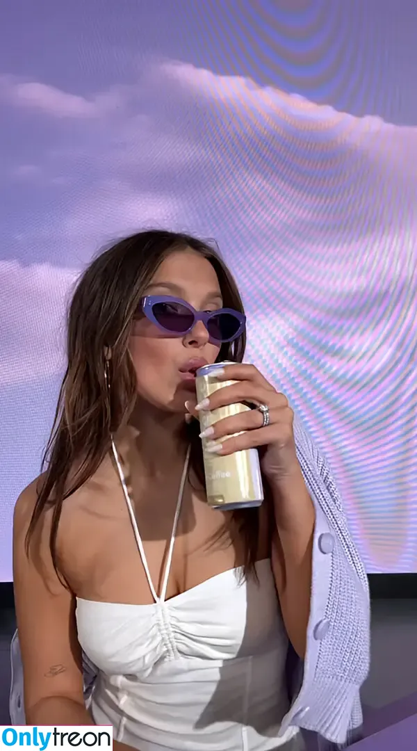 Millie Bobby Brown nude photo #5420 (milliebobbybrown)