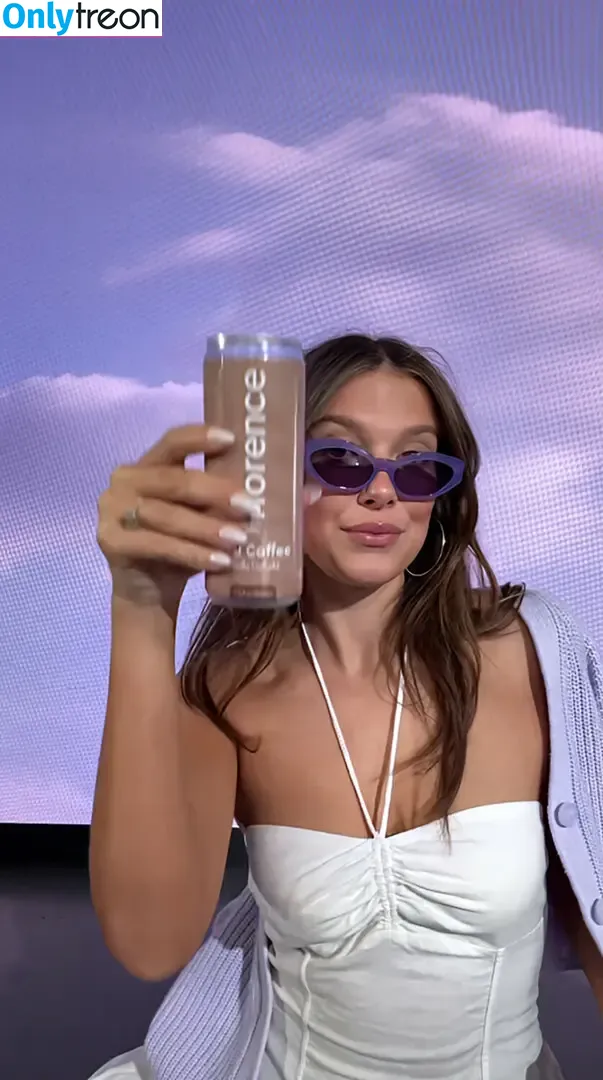 Millie Bobby Brown голая photo #5425 (milliebobbybrown)