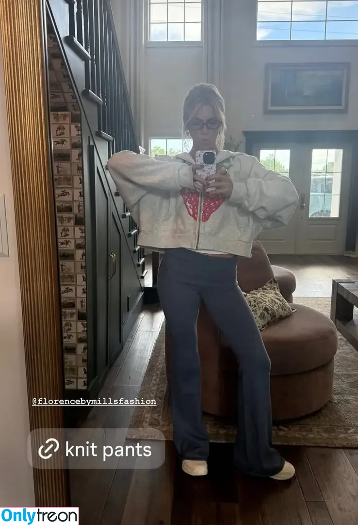 Millie Bobby Brown nude photo #6256 (milliebobbybrown)