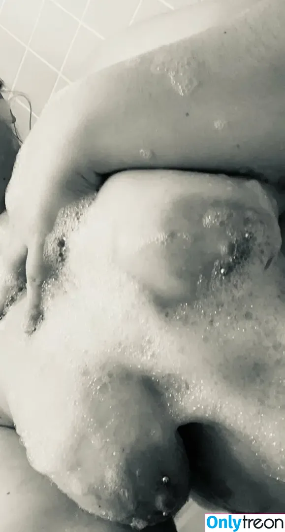 milliepeppers nude photo #0010 (milapepper7 / milliepepper_ / redhotmilliepeppers)