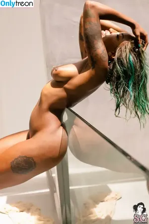 Milloux / millouxsuicide nude photo #0783