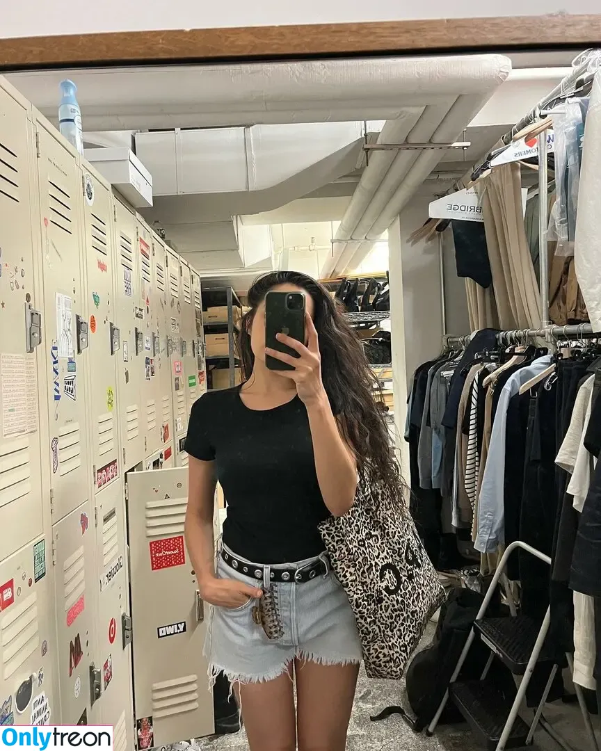 Milomiriam nude photo #0001 (milomiriam_)