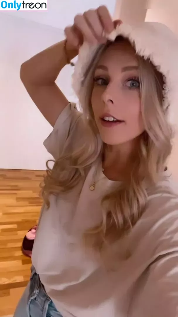 Milschbaum nude photo #0173 (Sonja)