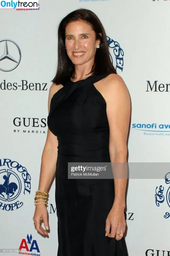 Mimi Rogers nude photo #0135 (m_rogers12)