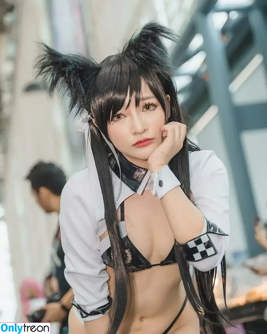 mimichan259 nude photo #0083 (mumichan259 / omg.thatmimi)