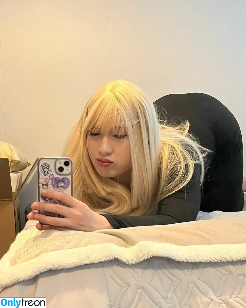 Mimijjan nude photo #0018 (mimijean_)