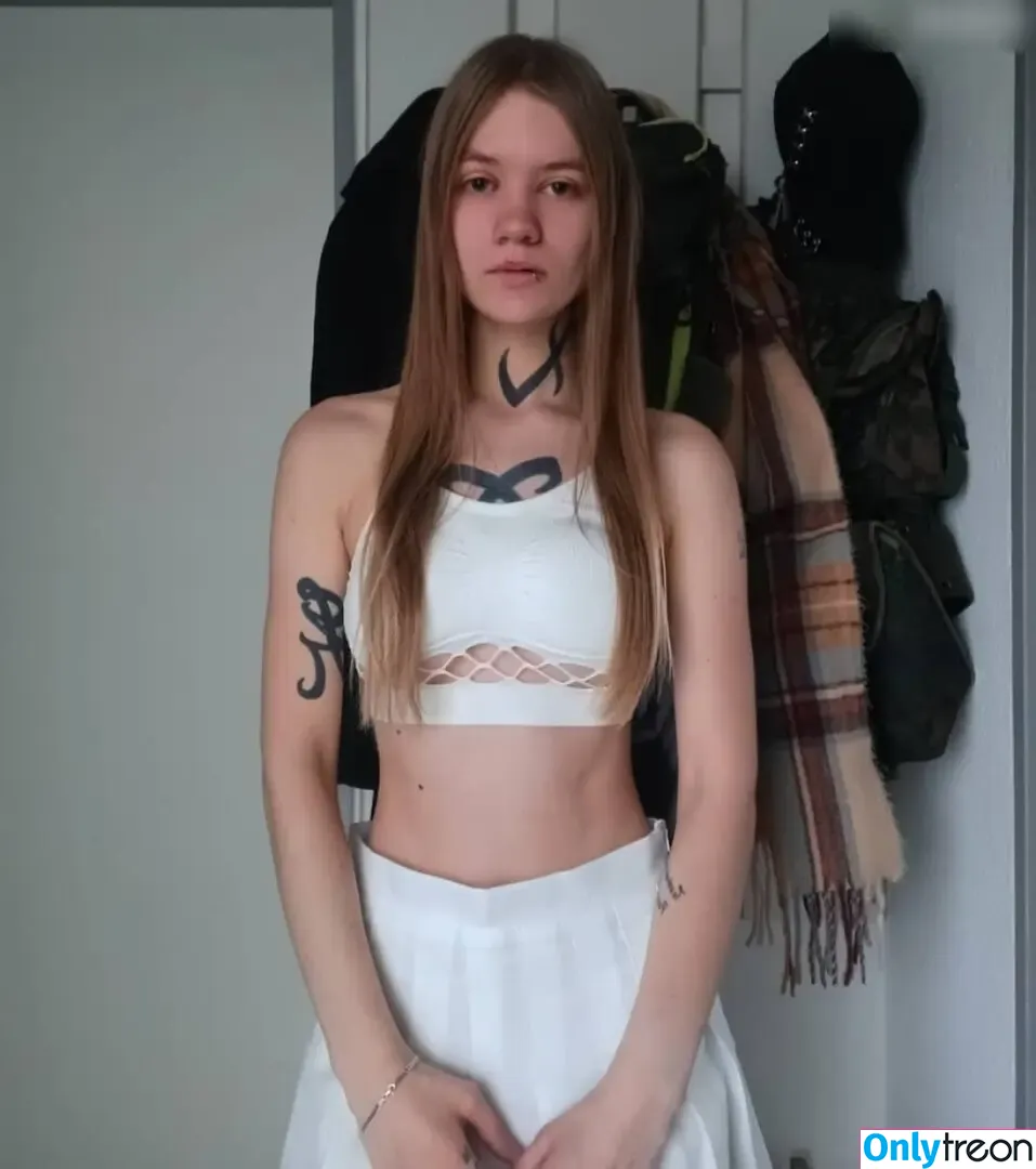 Mimisplace nude photo #0027 (mimiiyous... / mimisplaceofficial)