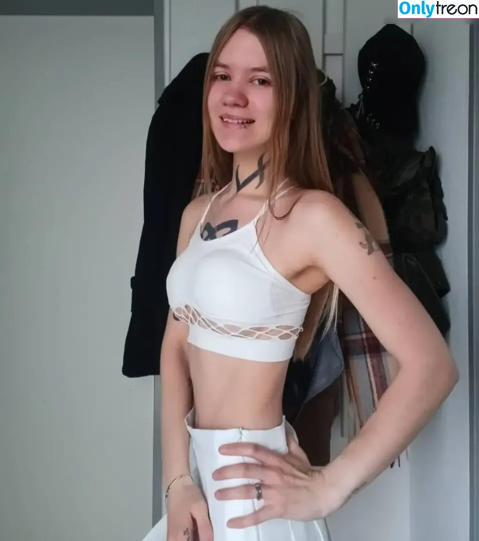 Mimisplace nude photo #0028 (mimiiyous... / mimisplaceofficial)