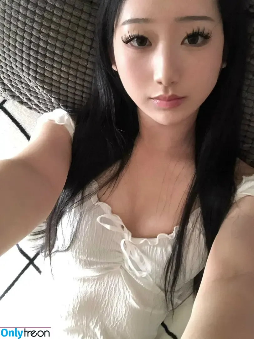 mina nude photo #0011 (luv4mina / miinamariee / mina_sr_my)