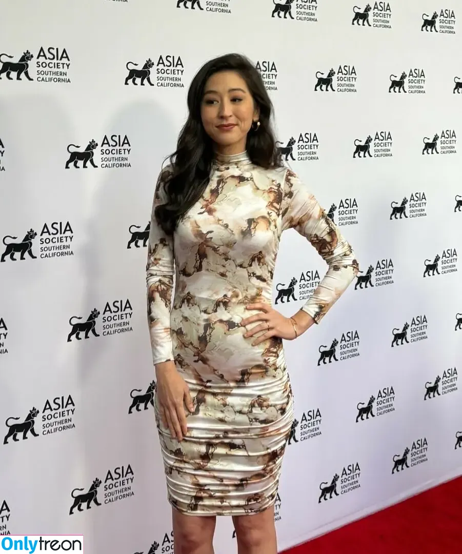 Mina Kimes голая photo #0301 (mina_kimes)