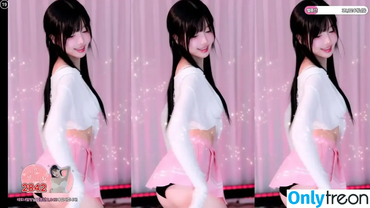 mina8017 nude photo #0069 (malang_sohee / 말랑소히♥)