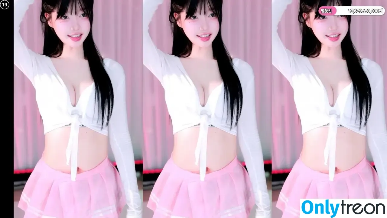 mina8017 nude photo #0070 (malang_sohee / 말랑소히♥)