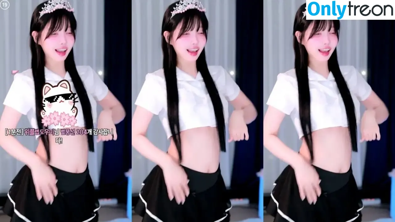mina8017 nude photo #0090 (malang_sohee / 말랑소히♥)
