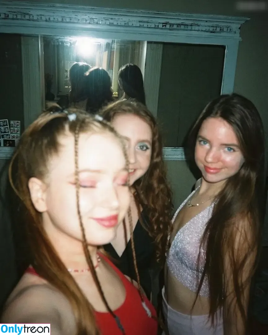 minaaselinaa голая photo #0065 (minaaselinaa)
