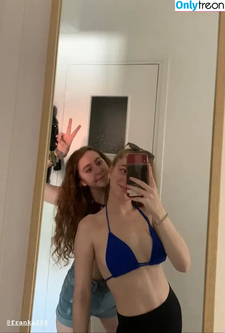 minaaselinaa nude photo #0074 (minaaselinaa)