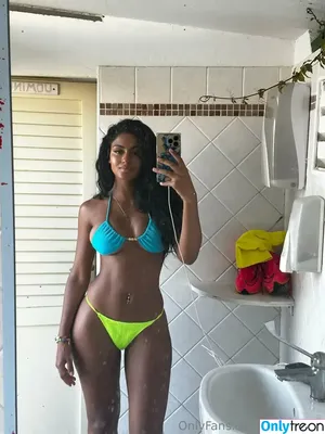 Minadorio / Brenda Martins / Ysabbre nude photo #0009