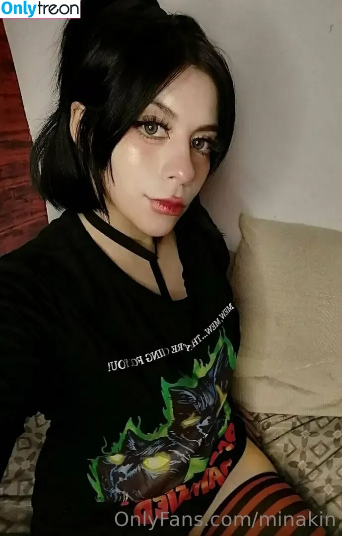 minakin nude photo #0040 (minakinnn)