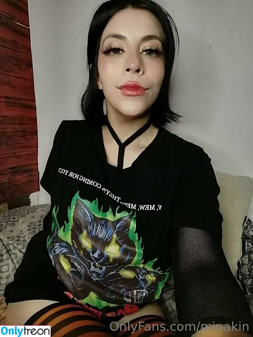 minakin nude photo #0043 (minakinnn)